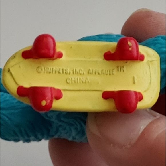 Sesame Street Cookie Monster Collectable - Picture 4 of 4